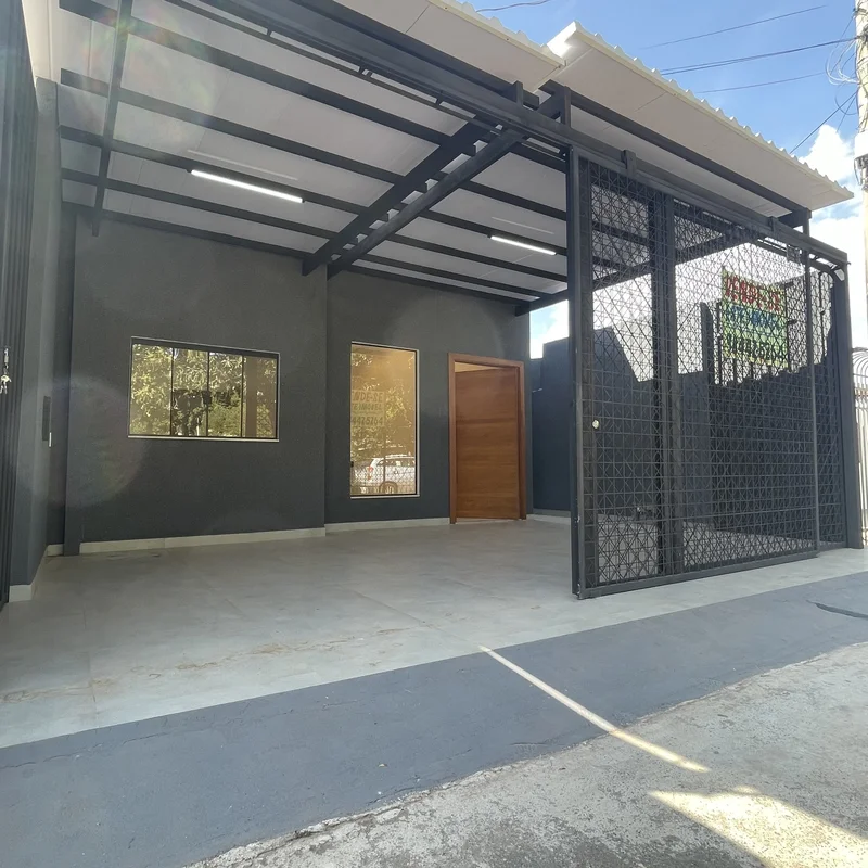 Casa Alto Padrão Samambaia Sul QR 306 conjunto 8 casa 12 Casa com 3 Quartos send...