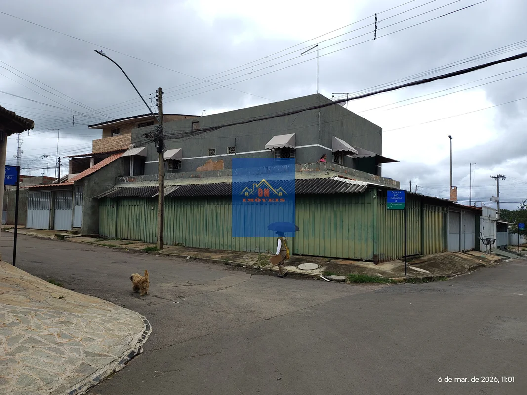 SobradoTérreo loja1° andar Moradia com 2 quartos,Sala , cozinha , beiro e varand...