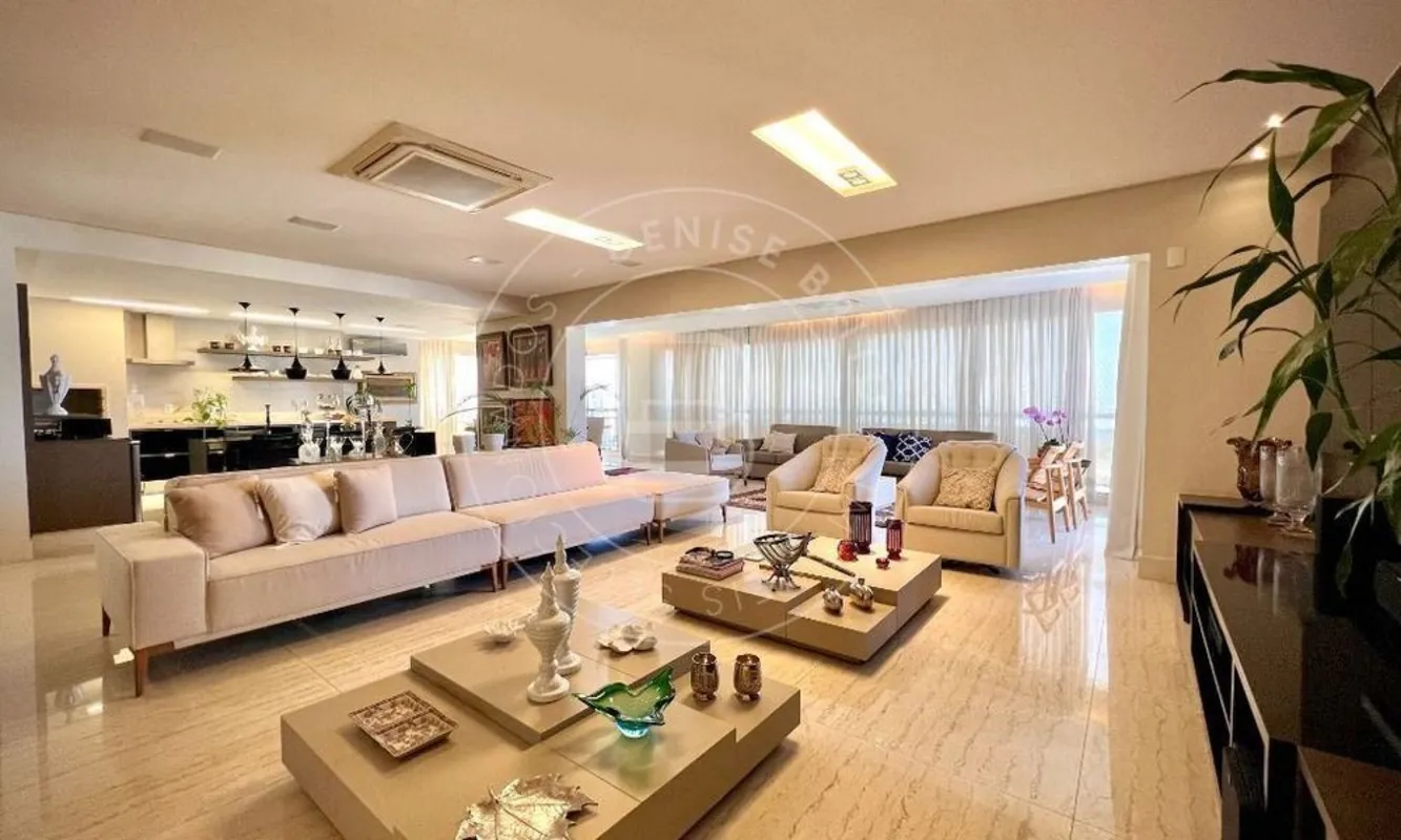 Apartamento à venda no Setor Bueno, em Goiânia, em frente ao Parque Vaca Brava, ...