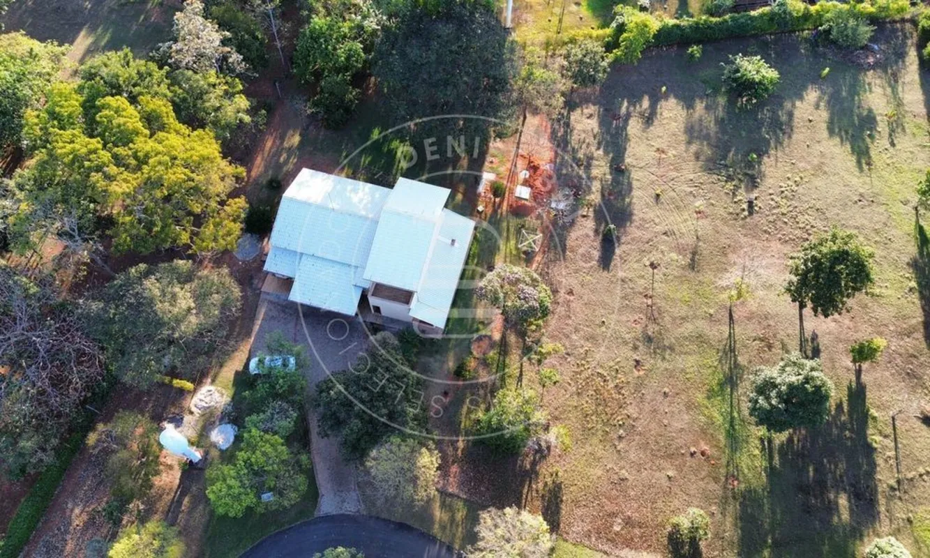 Chácara exclusiva à venda no Condomínio Alto da Boa Vista, em Senador Canedo, co...