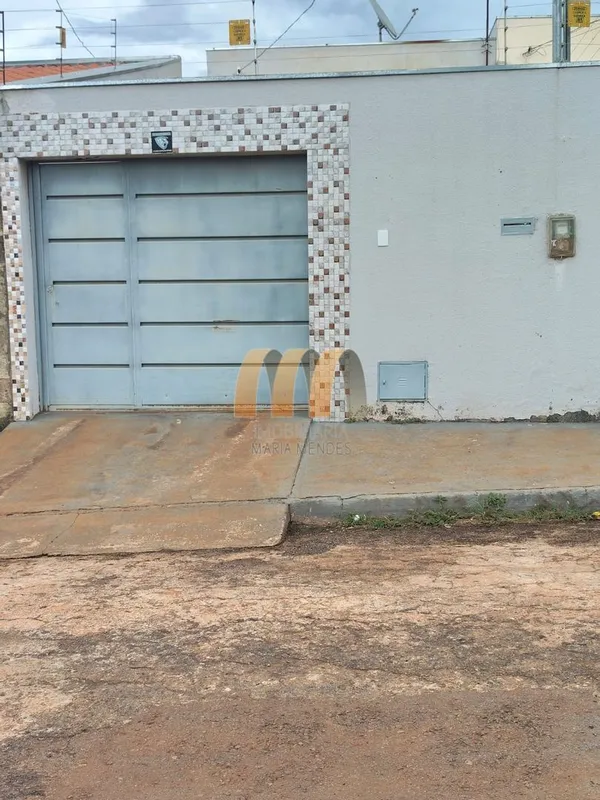 150m² 3 Quartos 2 Vagas 2 BanheirosLocalizaçaõ: no parque residencial das flores...