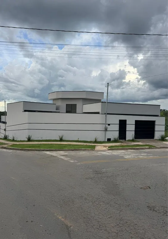 Casa moderna 3 quartos com suíte | Alto padrão• 3 quartos amplos, sendo 1 suíte•...