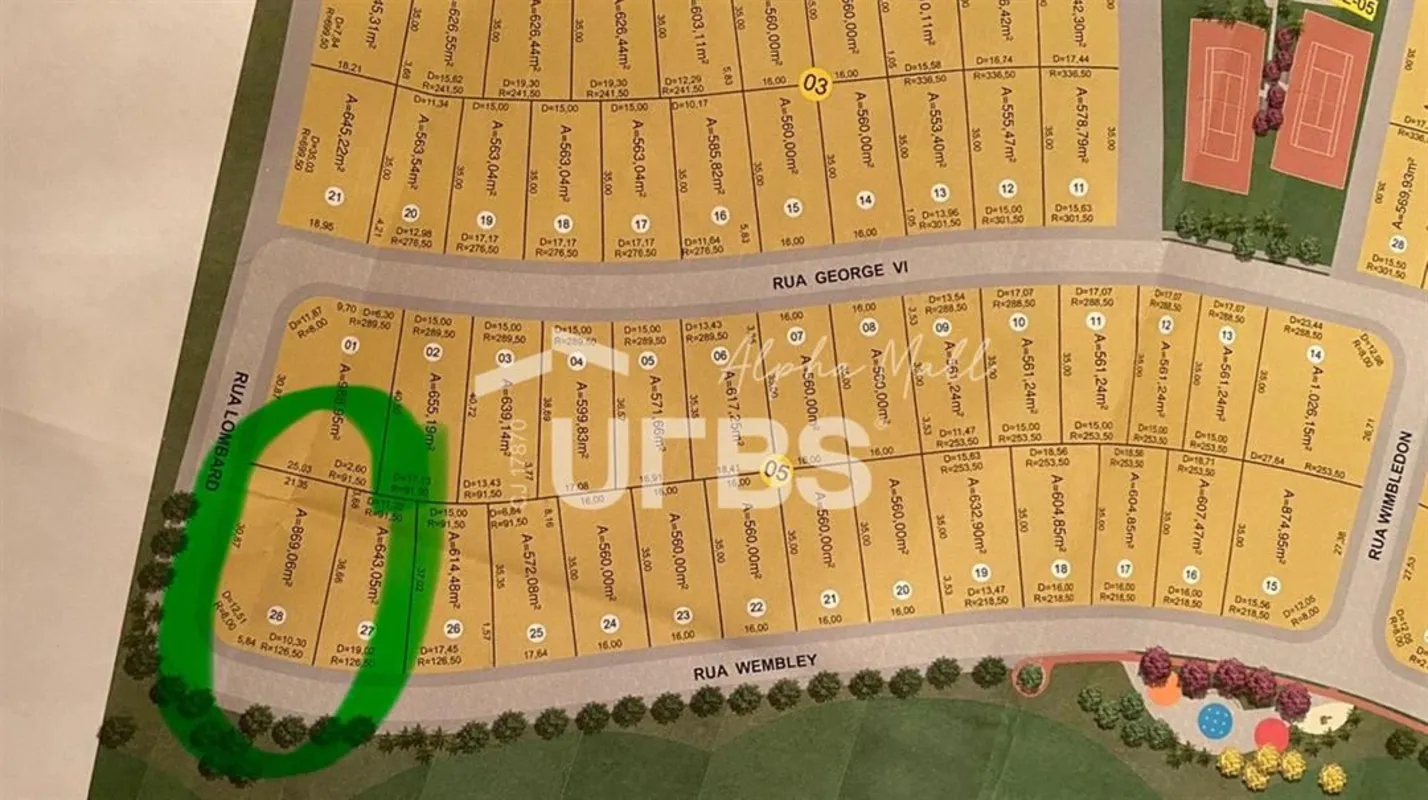 COD U-0032143 - Terreno de esquina no Jardins Londres.Com 869,06 m² e localizaçã...