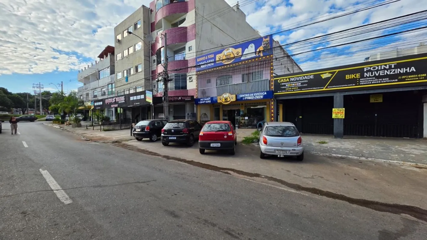 Realiza Imóveis vende ótima loja ampla de frente para a pista pricipal no Polo d...