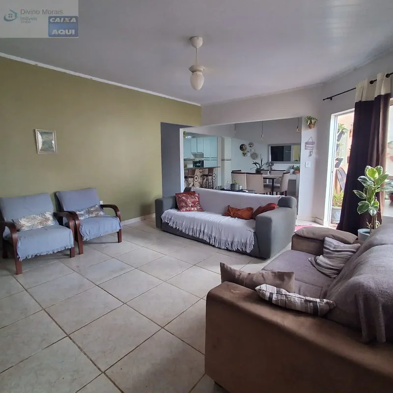 Ótima casa reformada, no Condomínio Pinheiro: localizado no Trecho 2 do Sol Nasc...