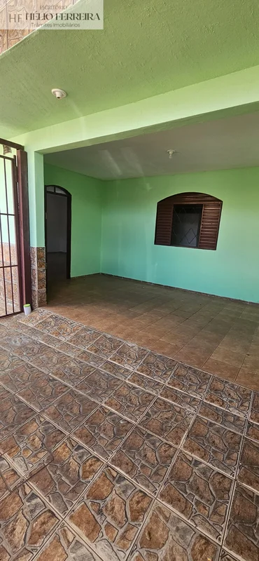 Ótimo imóvel na Qr 416, com 2 quartos, sala, cozinha, banheiro e garagem para 2 ...
