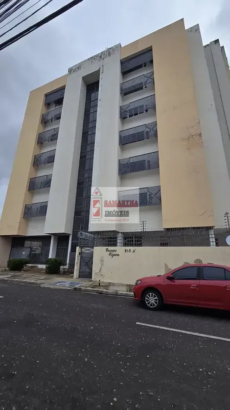 Apartamento 3Q/1S à Venda- Champs Elysees, Centro, TeresinaDestaques: Sala ampla...