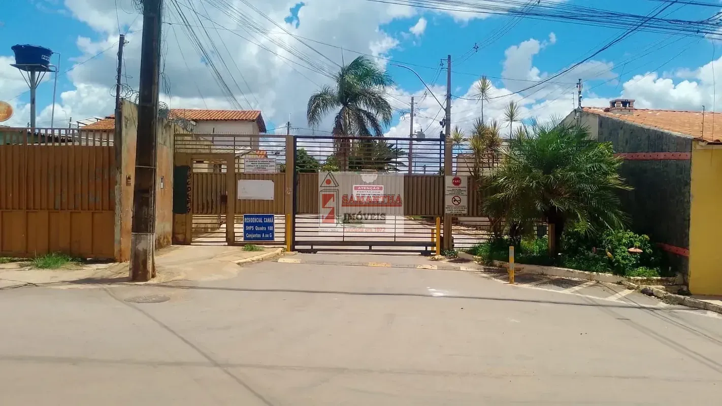 OPORTUNIDADECondomínio fechado, Chaves no ato.Garagem 2 carros, sala, cozinha, b...