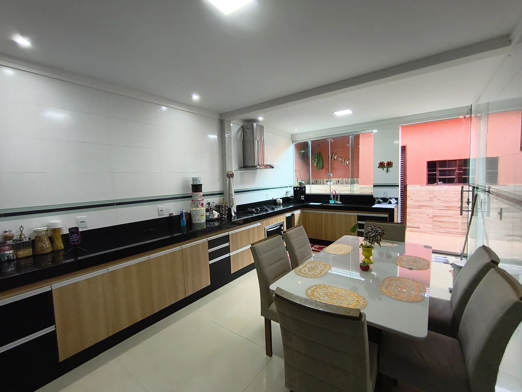 O refúgio perfeito para sua família no Recanto da Serra! ?????Se você busca o eq...