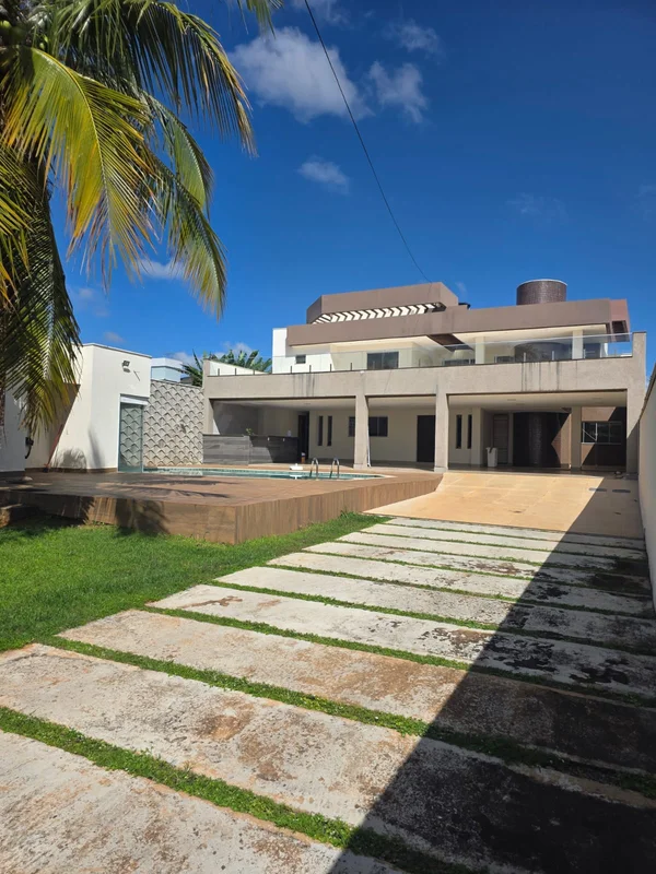 Descubra o charme de morar no Condomínio Jardim Botânico VI, em Brasília. Com um...