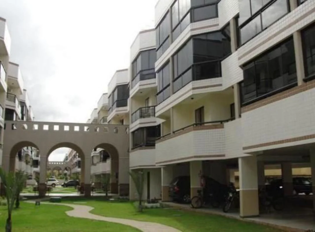 Excelente quitinete com vaga de garagem privativa. Apartamento mobiliado, reform...