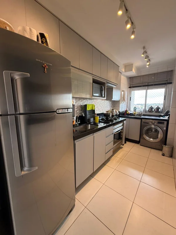 Descubra um apartamento reformado e acolhedor no Residencial Allegro, localizado...