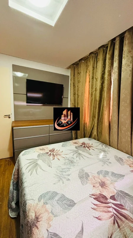 Apartamento à venda – QC 3Excelente oportunidade! Apartamento de 2 quartos, tota...