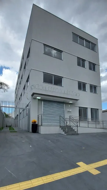 Prédio Comercial - Nova Suiça/Jardim América São 1.162 m² de área, próximo a ave...