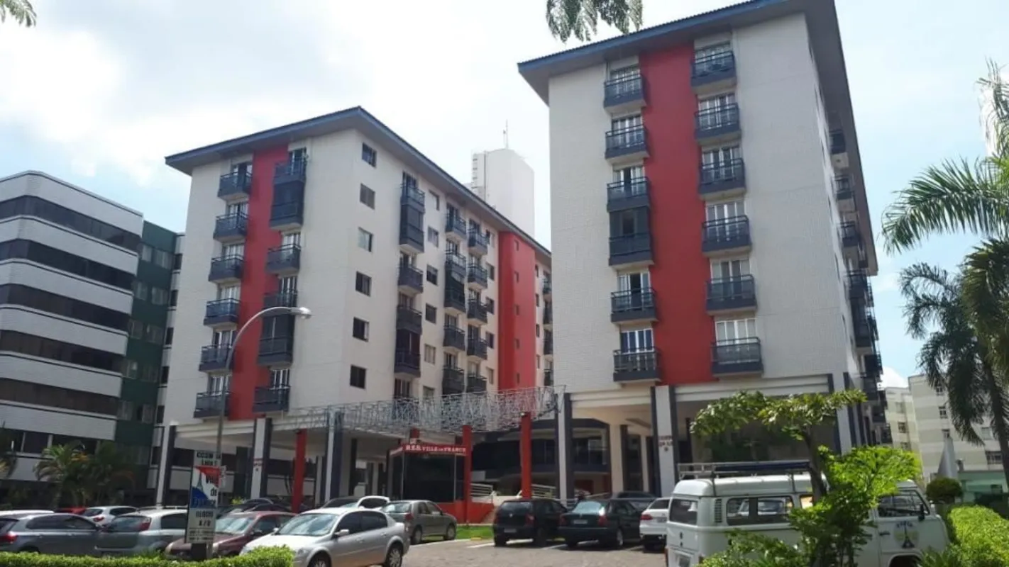 Excelente localização no Sudoeste!Apartamento de 2 quartos, sendo 1 suíte, sala,...