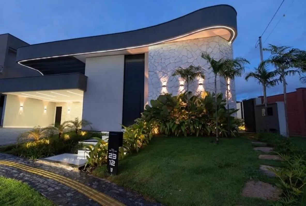 CASA TÉRREA DO Jardins BolonhaApenas 14 minutos do Shopping Flamboyant Lote de 5...