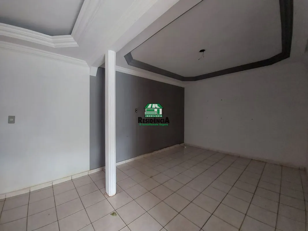 Casa residencial contendo: 02 quartos sendo uma suíte, sala, cozinha, área de se...