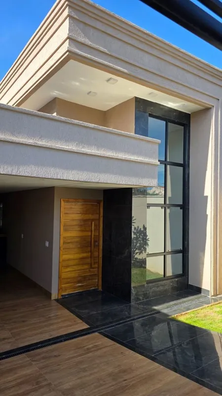 GH2338Casa com 3 quartos no Bairro Cardoso, em terreno com 209m² com 104m² de ár...