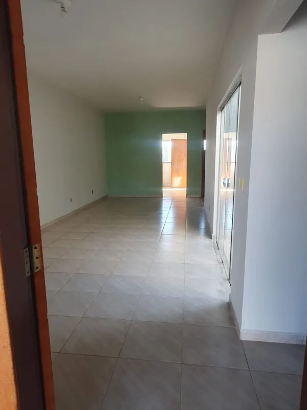 GH2259Casa com 3 quartos no Bairro Cardoso, em terreno com 223m² com 115m² de ár...