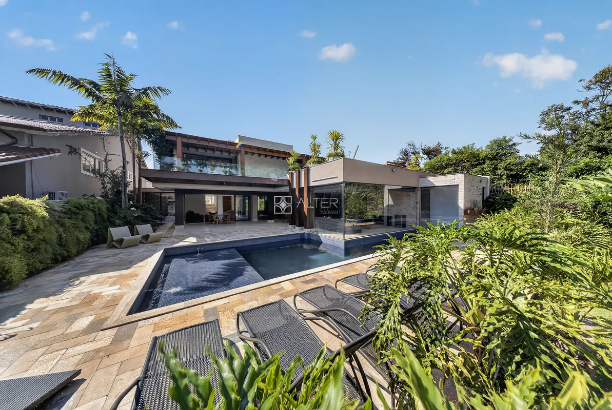 Casa à venda na QI 11, com projeto da Denise Zuba e altíssimo padrão de acabamen...