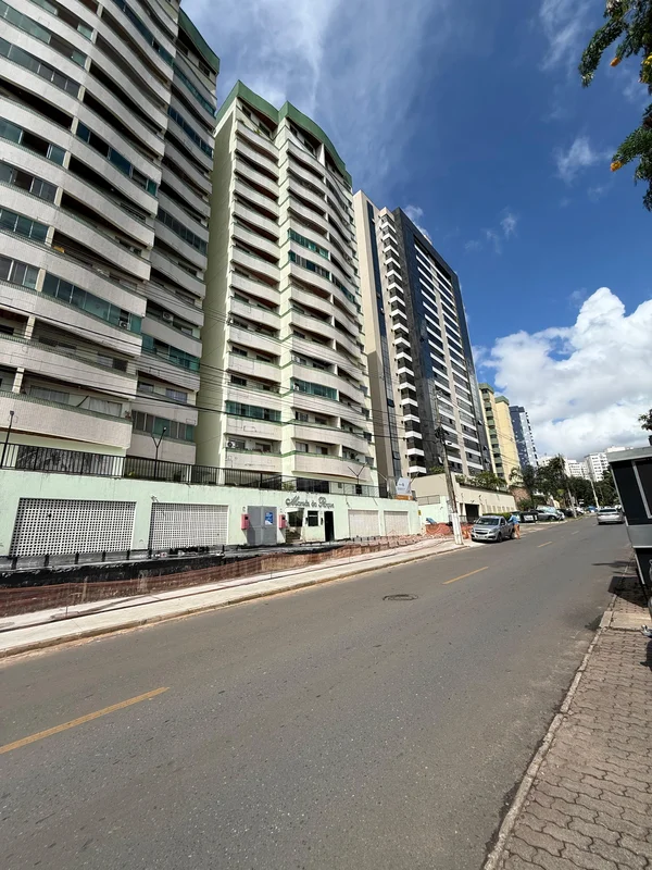 APARTAMENTO PARA LOCAÇÃO – MORADA DO PARQUEApartamento localizado no condomínio ...