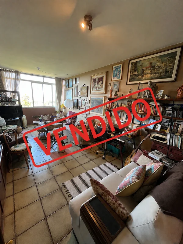 VENDO Apartamento na SQS 205, Bloco C, Asa Sul, com 87 m² de área construída, an...