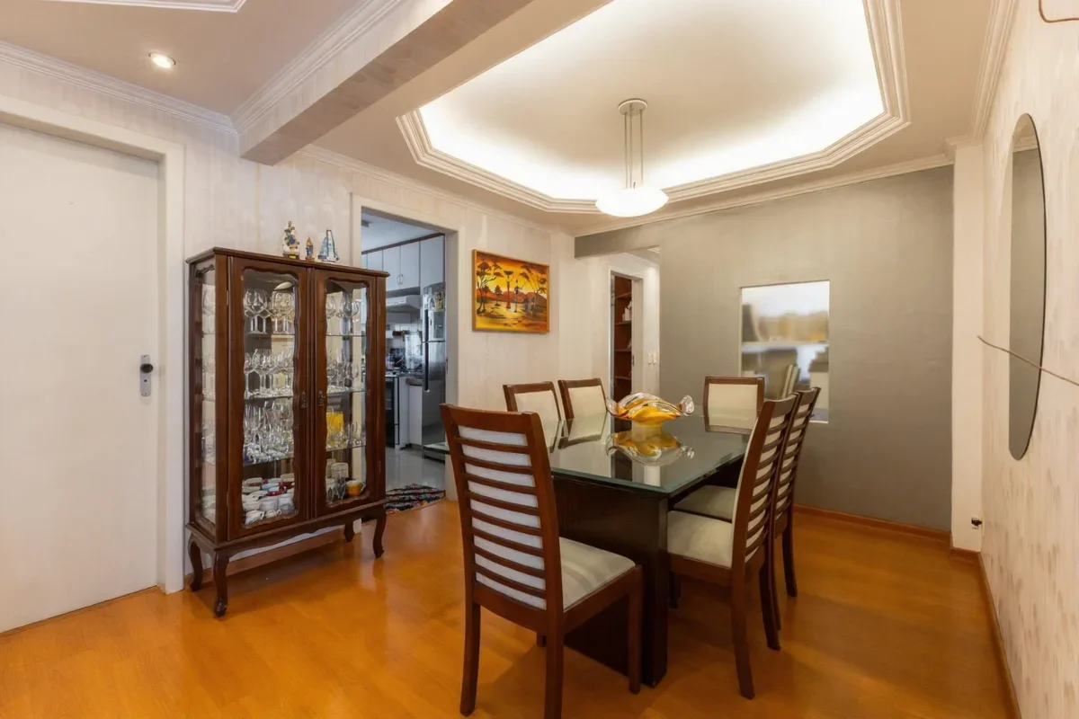 APARTAMENTO EXCLUSIVO 147m² • ÁGUAS CLARAS • REFORMADO SOFISTICAÇÃO, ESPAÇO E LO...