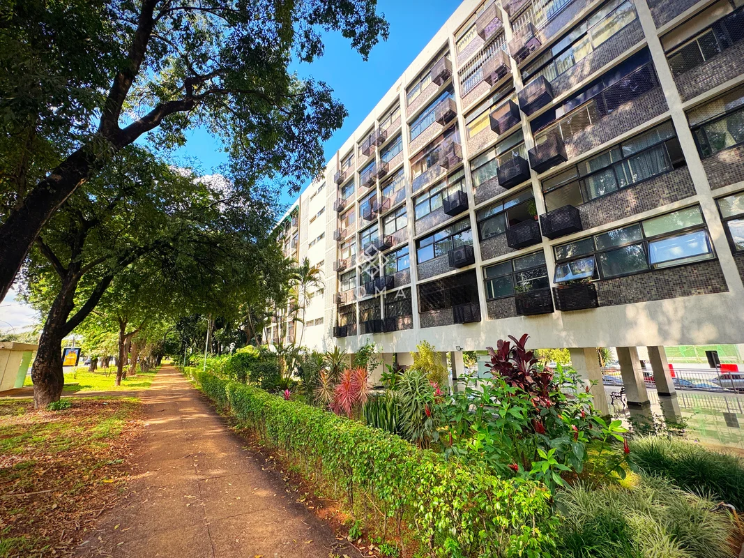 ESPECIFICAÇÕES DO APARTAMENTO:- 110 metros²- Sala ampla com ar-condicionado- Coz...