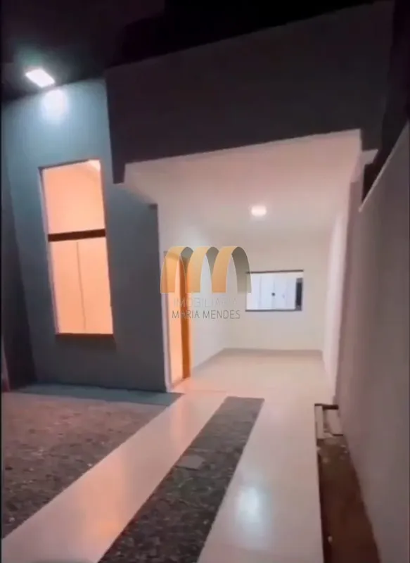 3 quartos sendo uma suíte 1 banheiro convencional Cozinha ampla Sala pé direito ...