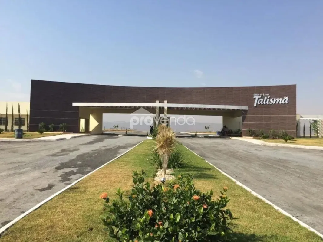 Chácara - 1.546,36 m² - localizada em Guapó, na BR-060. Tamanho: 1.546,36 m²Loca...