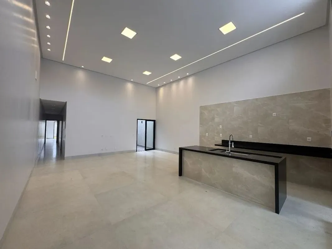 Casa à venda no Jardim América Conforto, modernidade e lazer em um só lugar! Lot...