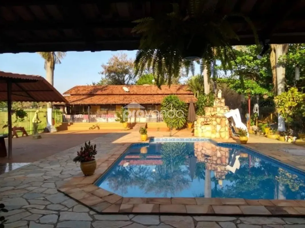 Descubra esta incrível chácara à venda no Setor Vale, perfeita para quem busca u...
