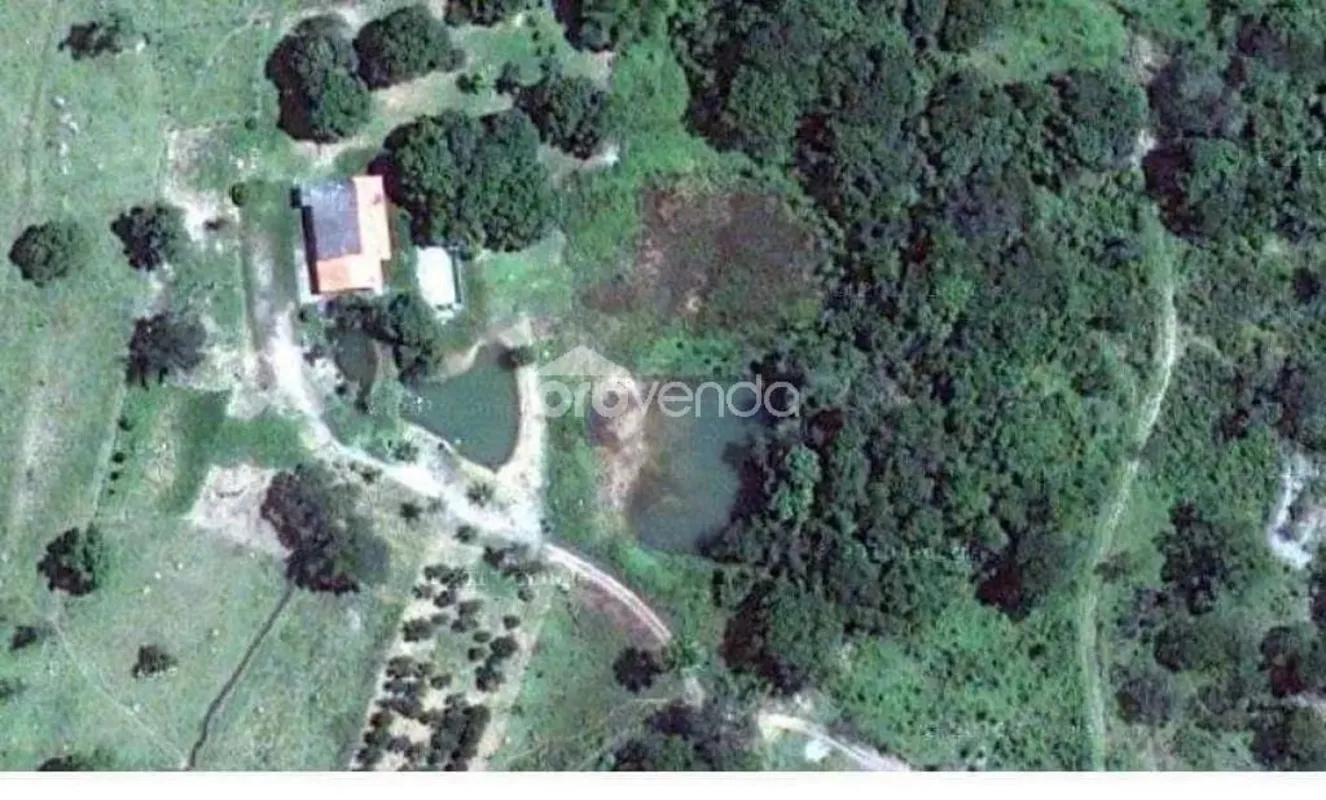 SÍTIO DE 484.000 m² - 10 ALQUEIRES - LUZIÂNIA/GOLocalização estratégica:Situado ...