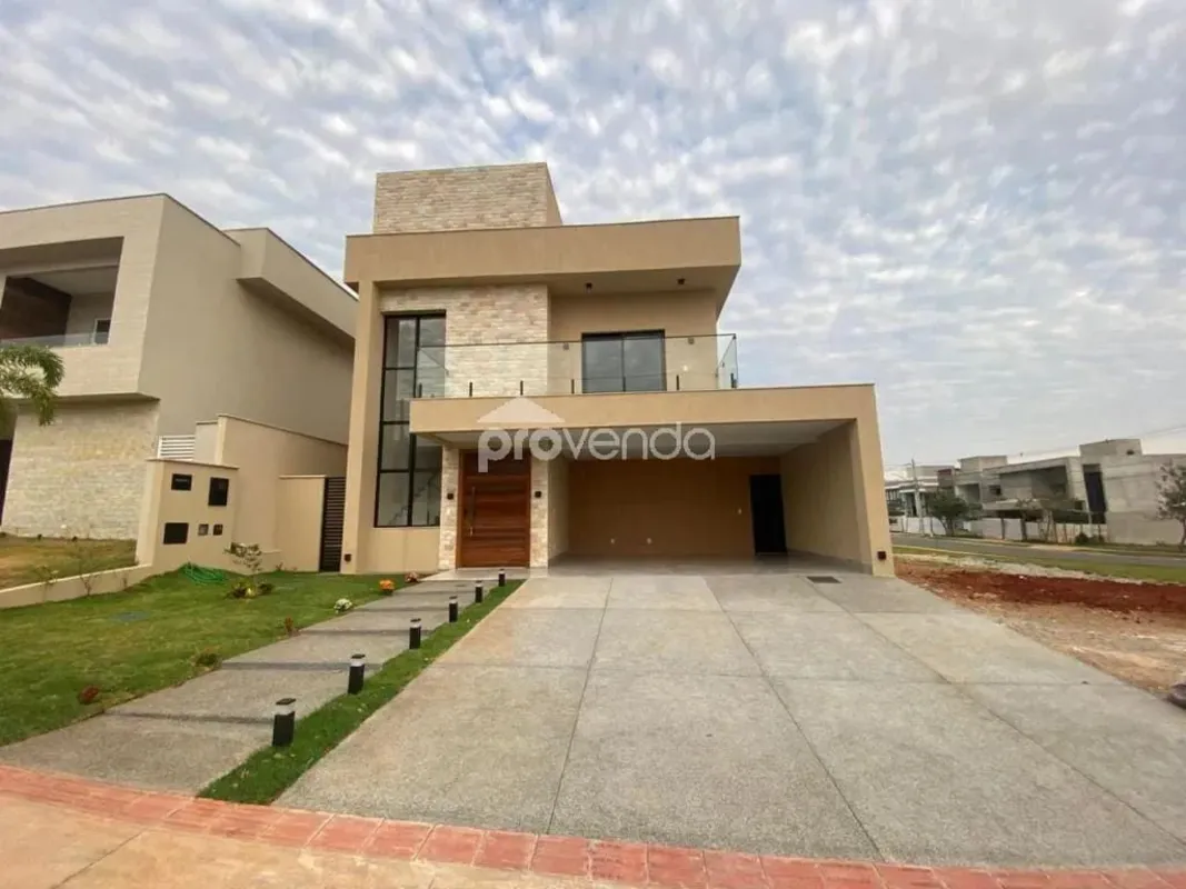 Sobrado Alto Padrão em Condomínio Fechado com Lazer Completo no Parqville Pinhei...