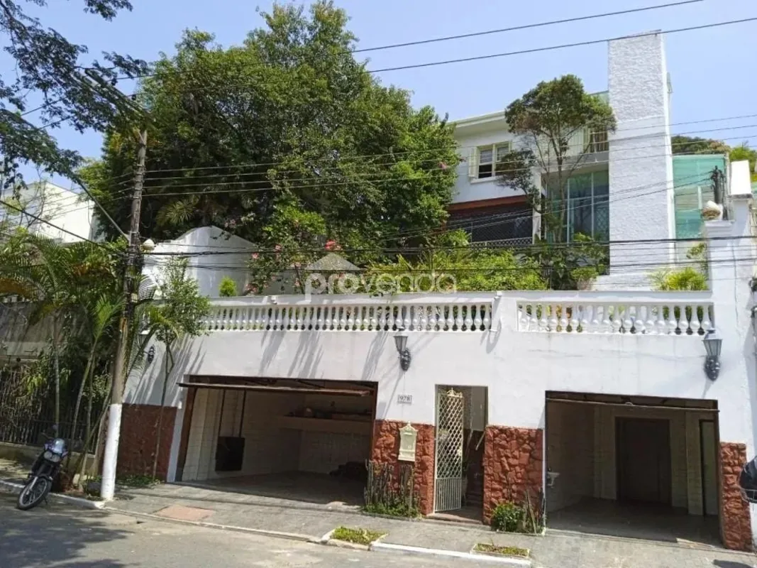 Sobrado de Alto Padrão ? 500m²SOBRADO 04 QUARTOS 02 SUÍTES - PACAEMBU - SÃO PAUL...