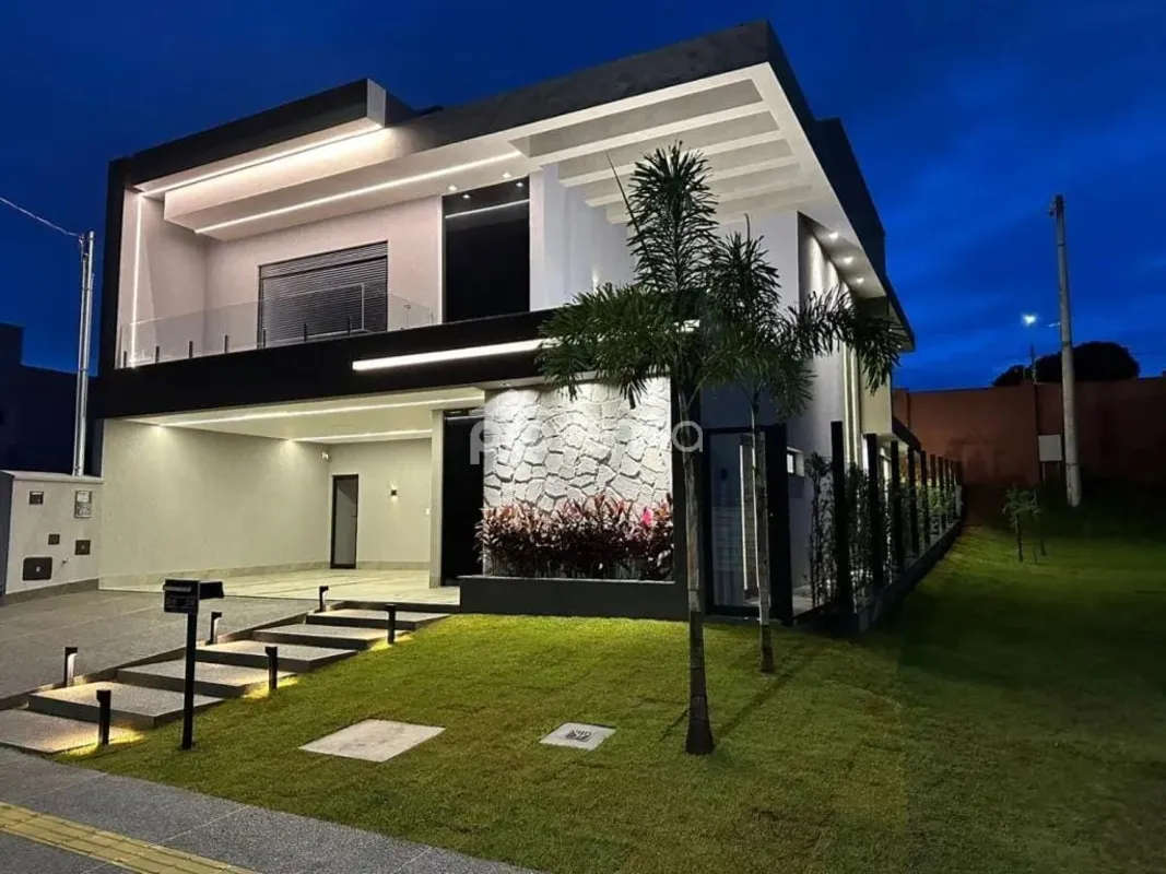 Casa exclusiva no condomínio Jardins Sevilha, com uma área construída de 257,68 ...