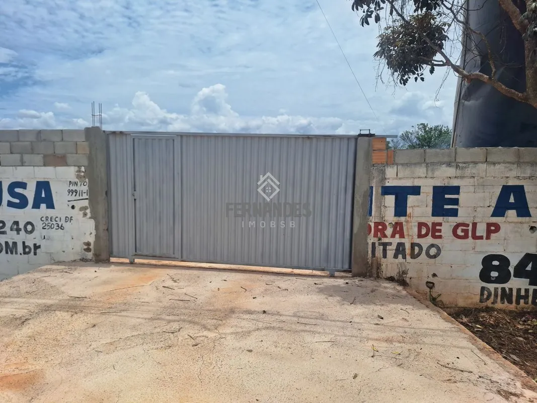 Ponte Alta Norte: Lote de 400m² Plano em Condomínio Exclusivo por R$ 110.000,00!...