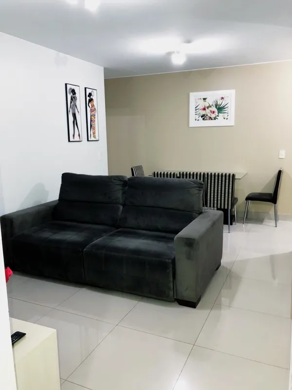 Apartamento no Res. Viver Fama com 3 quartos sendo uma suíte, todo reformado, co...