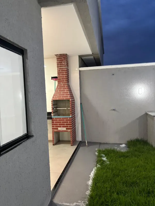 ? Seu novo lar no Balneário Jardim Meia Ponte te espera! ?Se você busca conforto...