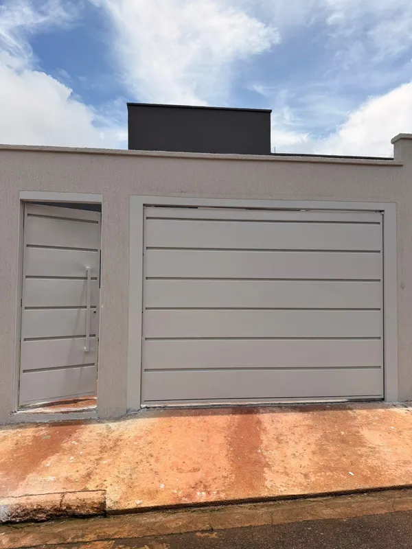 3Qt Sendo 1 Suite Sala Pé direito alto 2 vagas de Garagem descobertas Área Gourm...