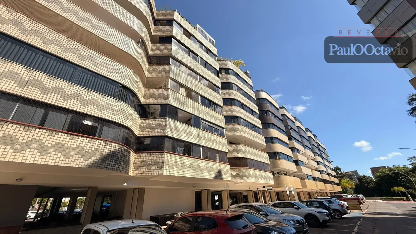 Apartamento Exclusivo | 137 m² | Reforma Completa | Pronto para MorarApresentamo...