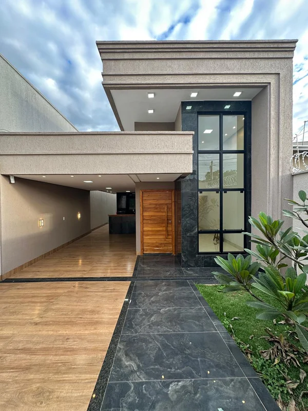 Se você busca uma casa confortável e bem localizada em Aparecida de Goiânia, est...