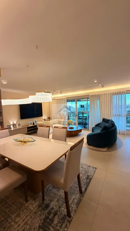 - APARTAMENTO REFORMADO E MOBILIADO.OBS: itens pessoais não fazem parte da venda...