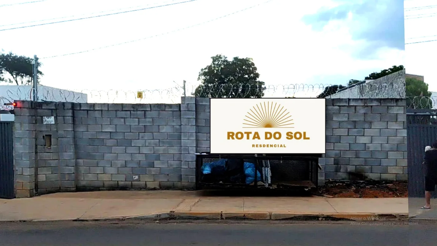 Vendo lote no Residencial Rota do Sol, entre duas casa construídas, no Jardim Bo...