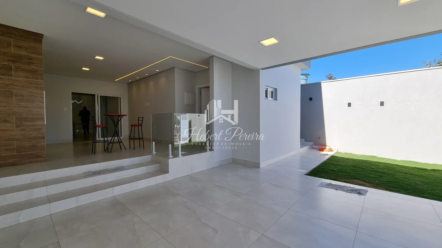 HP VENDE: Casa Nova com 3 Suítes e Planejados A/C Financiamento em Sobradinho.Ac...