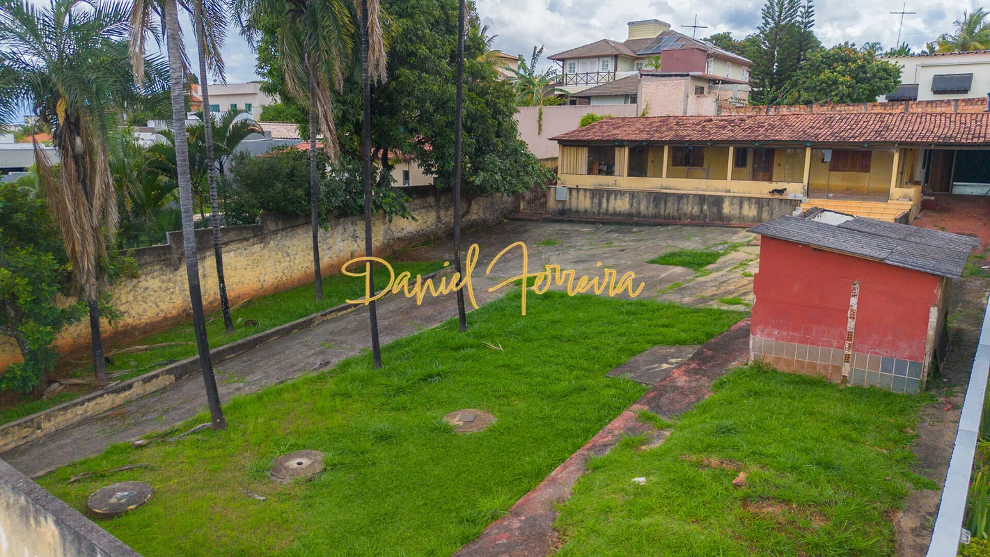 Oportunidade rara: lote com leve aclive à venda no Condomínio Ville de Montagne ...