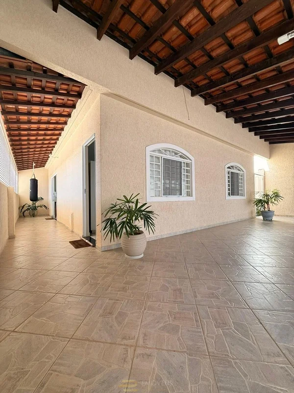 Exclusividade:Imóvel a venda na quadra 14 Setor Leste GamaCASA PRINCIPAL: + EDÍC...