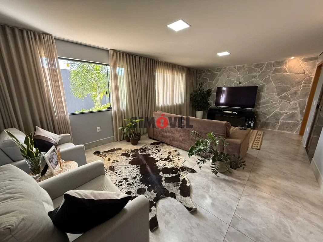 408m², alto padrão, 5 quartos, 3 suítes, churrasqueira, QND 53 - R$: 1.299.00 e ...