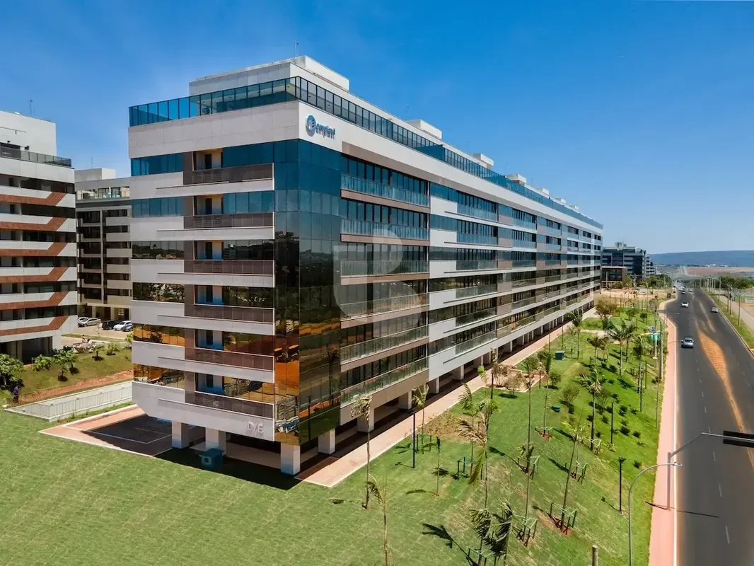 Apartamento de Alto Padrão com Vista Permanente para o Parque Burle Marx no Noro...