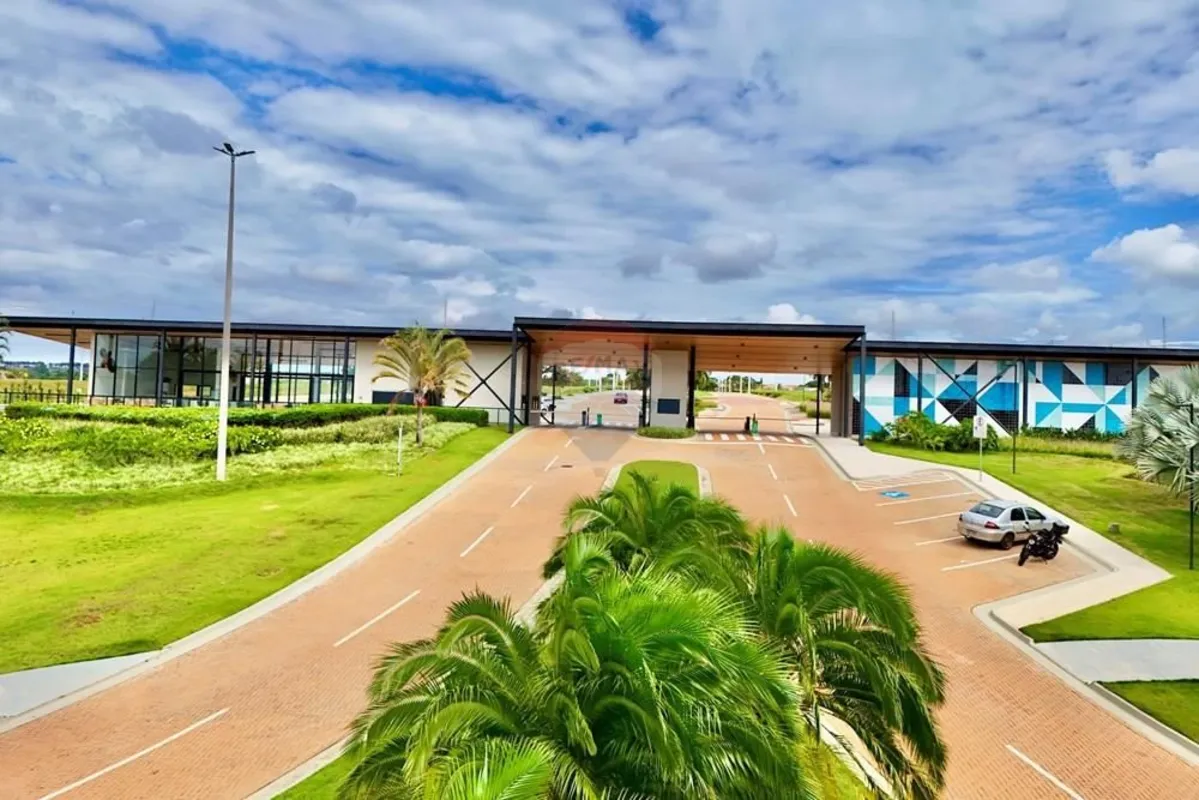 Lote no Condomínio Residencial Jardins Genebra com 779,56 m², legalizado, plano ...